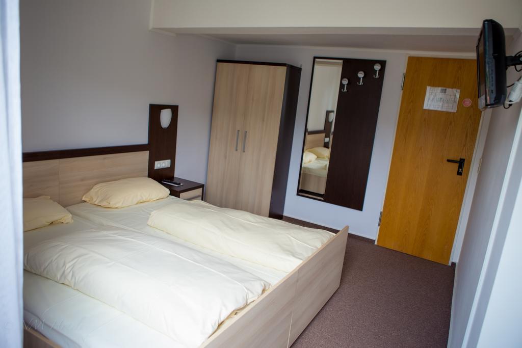 Pohl'S Rheinhotel Adler Sankt Goarshausen Εξωτερικό φωτογραφία