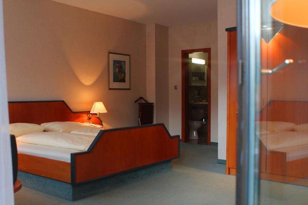 Pohl'S Rheinhotel Adler Sankt Goarshausen Δωμάτιο φωτογραφία