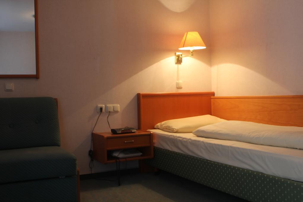 Pohl'S Rheinhotel Adler Sankt Goarshausen Δωμάτιο φωτογραφία