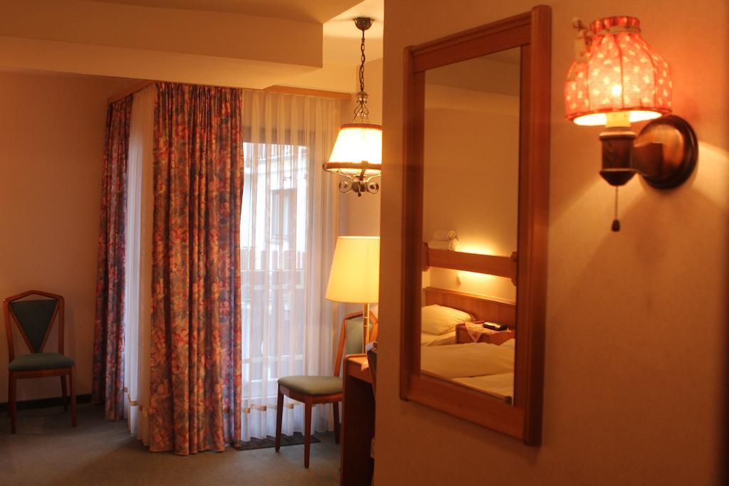 Pohl'S Rheinhotel Adler Sankt Goarshausen Εξωτερικό φωτογραφία