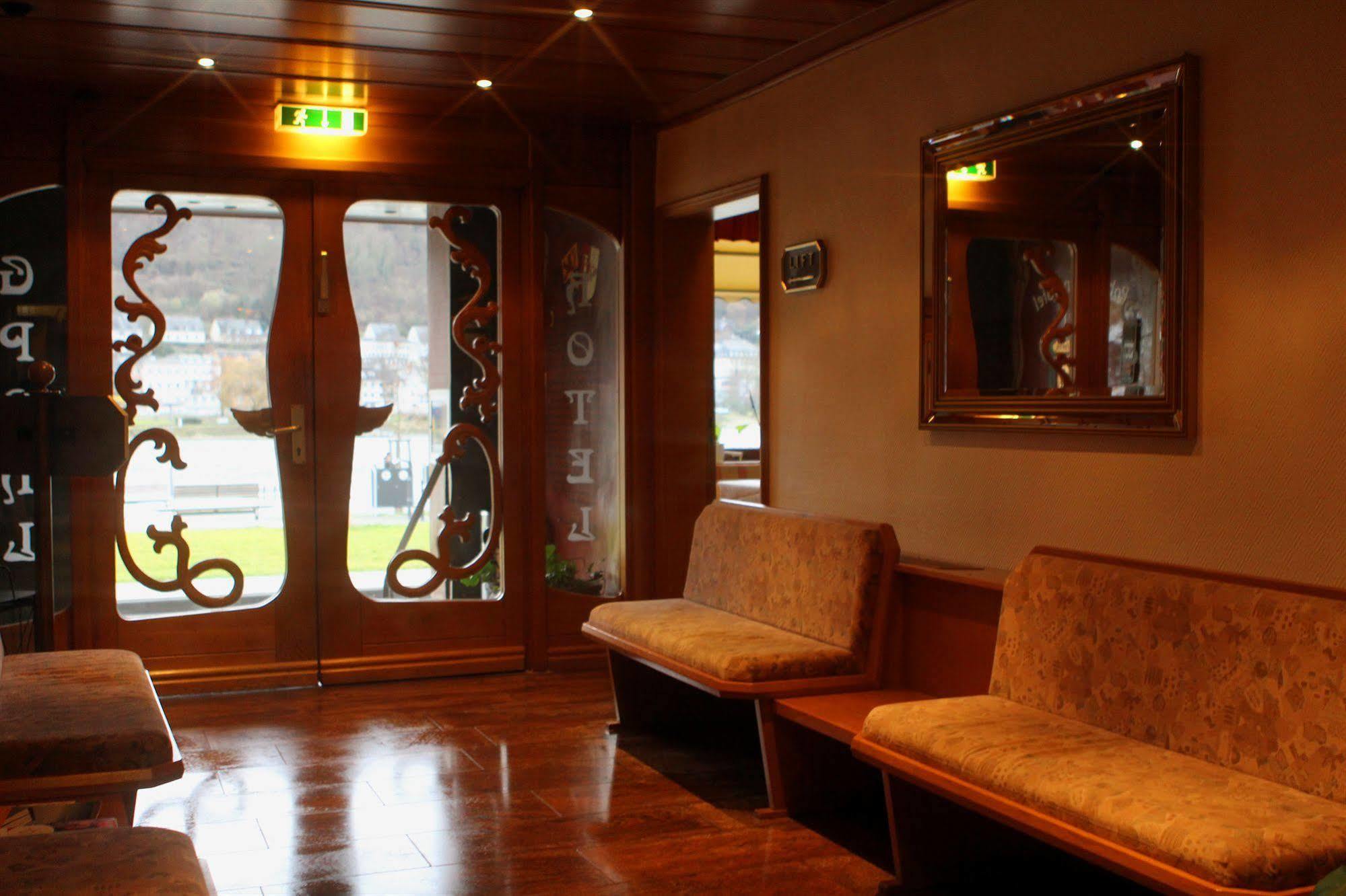 Pohl'S Rheinhotel Adler Sankt Goarshausen Εξωτερικό φωτογραφία