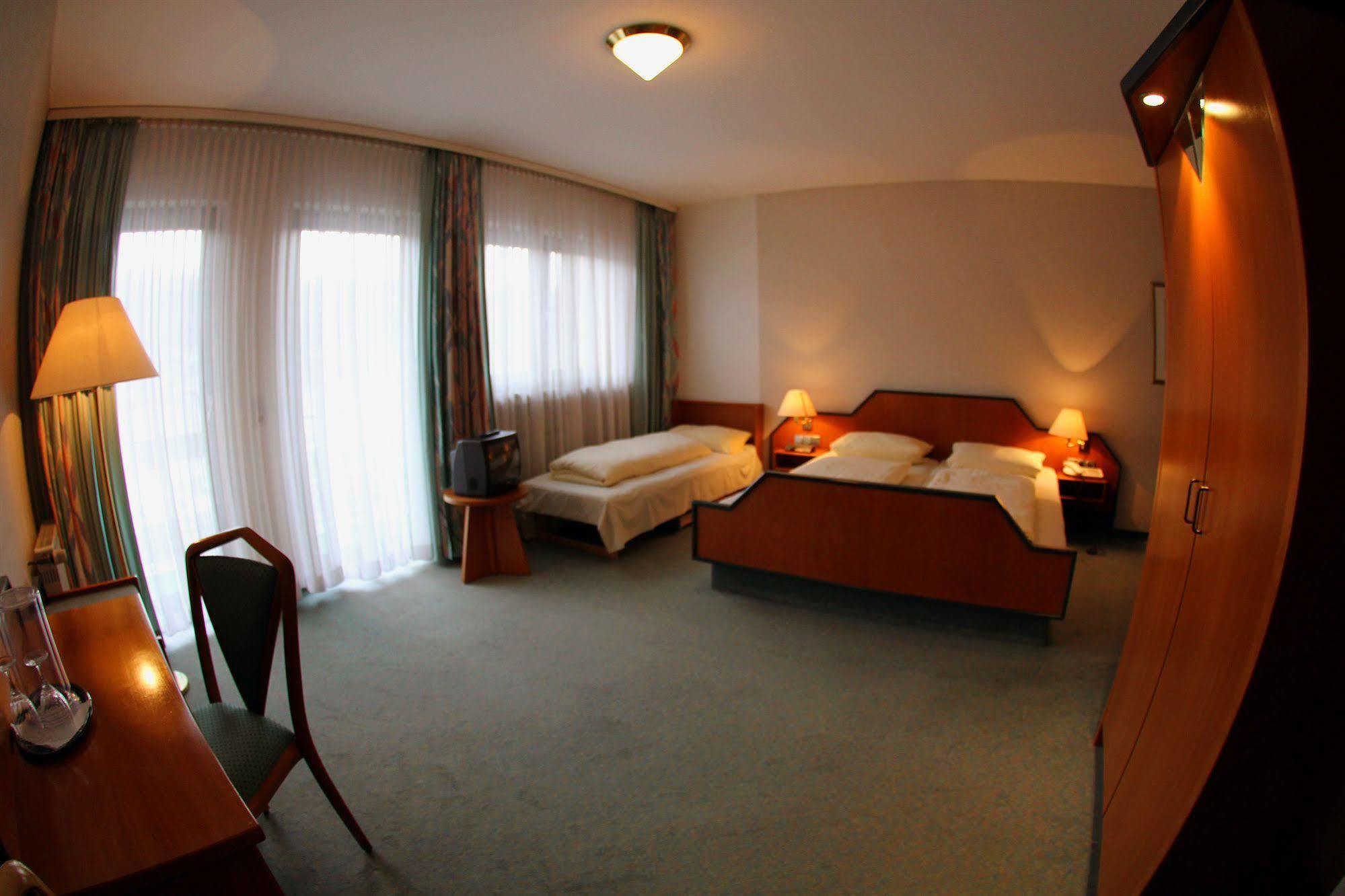 Pohl'S Rheinhotel Adler Sankt Goarshausen Εξωτερικό φωτογραφία