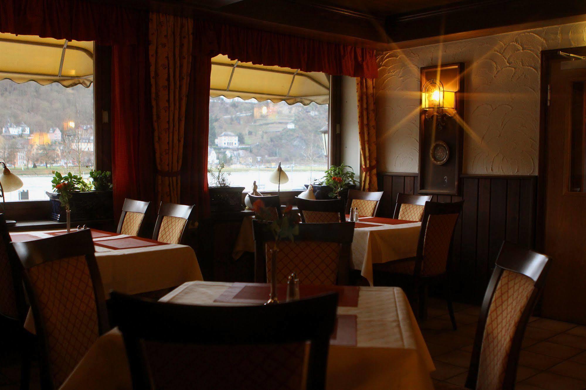 Pohl'S Rheinhotel Adler Sankt Goarshausen Εξωτερικό φωτογραφία